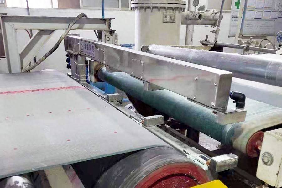 激光测厚仪在那些不易测量的行业中具有重要作用！ 