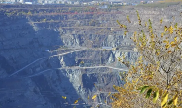 全国最大单体地下铁矿山项目在鞍钢开工建设