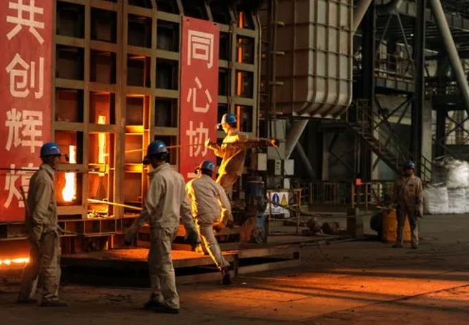 转炉溅渣护炉工艺技术方面的重大进步成就及优缺点