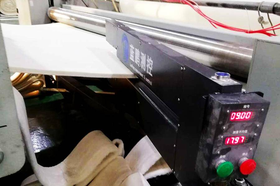 点评:单点扫描式激光测厚仪优缺点!