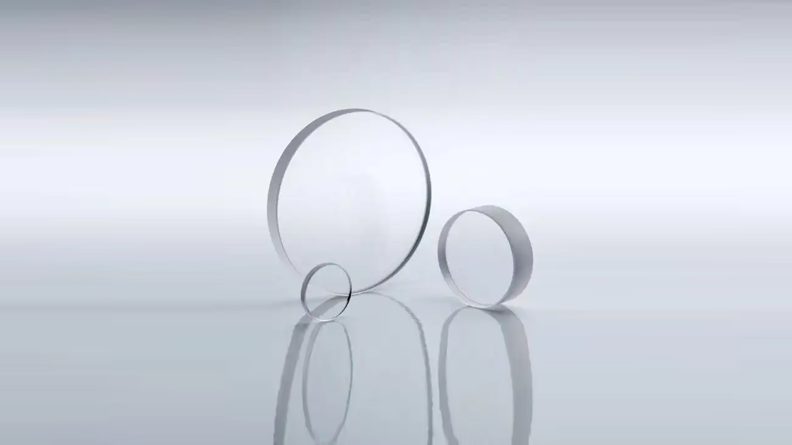 蓝鹏测径仪的镜片是如何选择材质的?